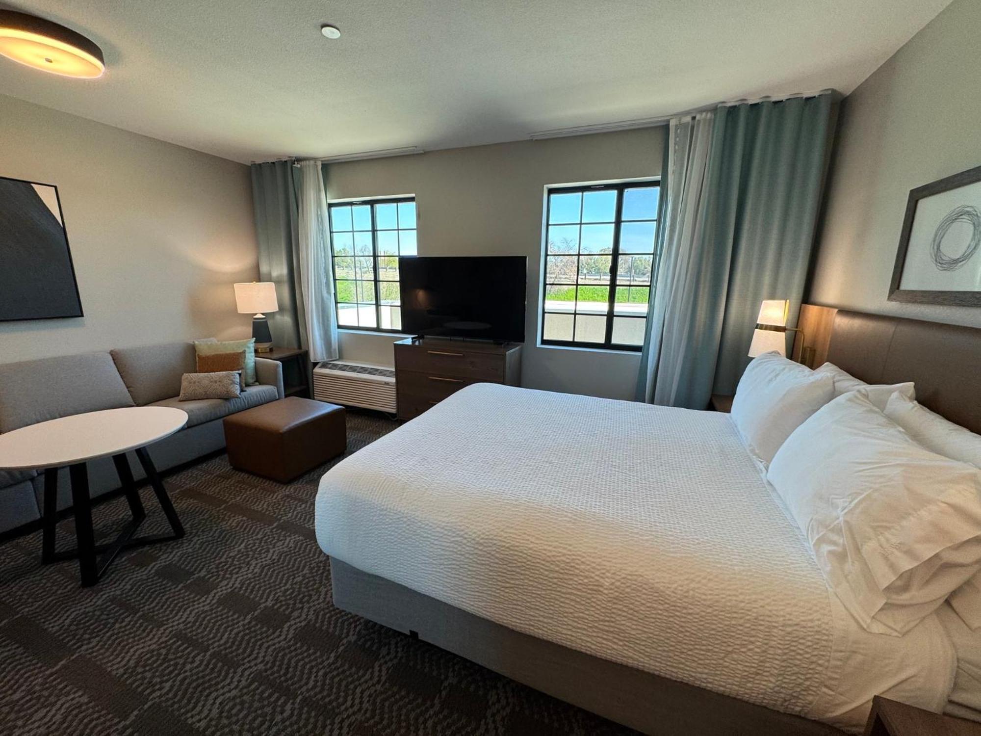 Staybridge Suites Sacramento Woodland By Ihg Exterior foto
